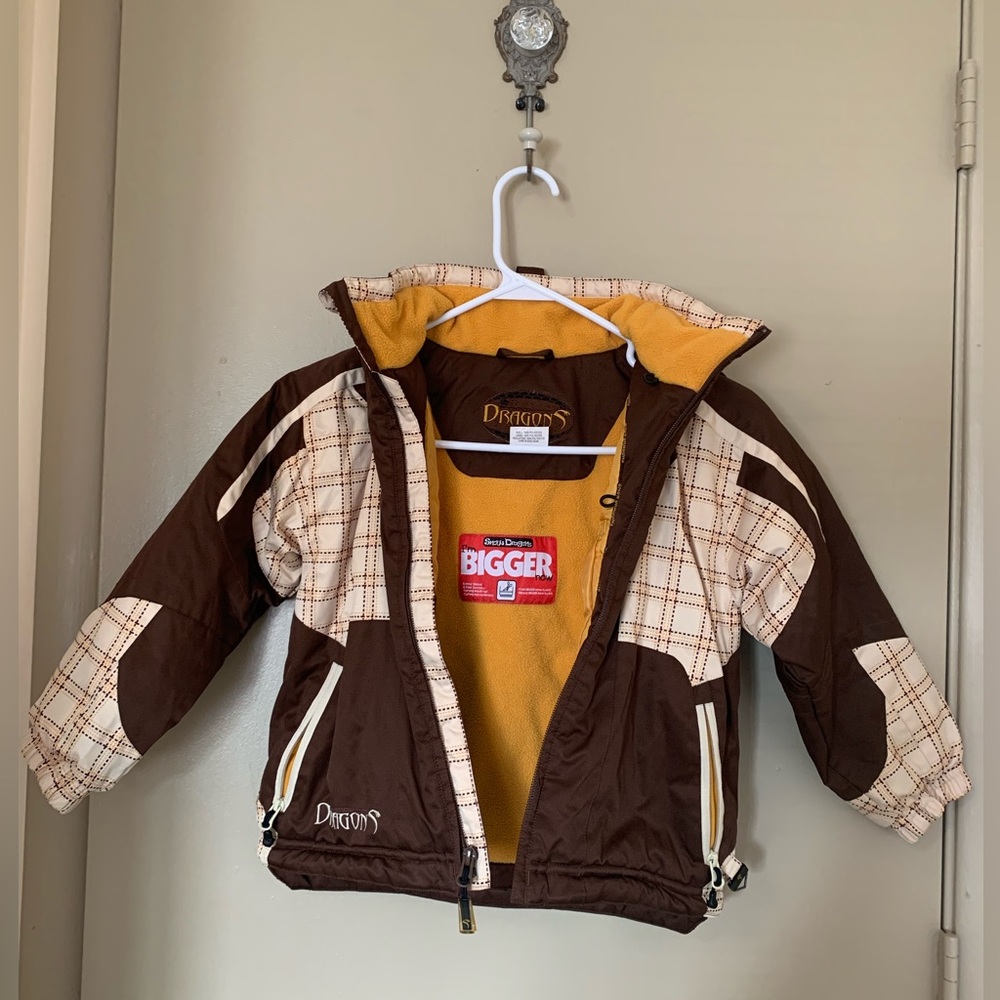 Snow Dragons Kids Winter Jacket Size M/5  BROWN YELLOW